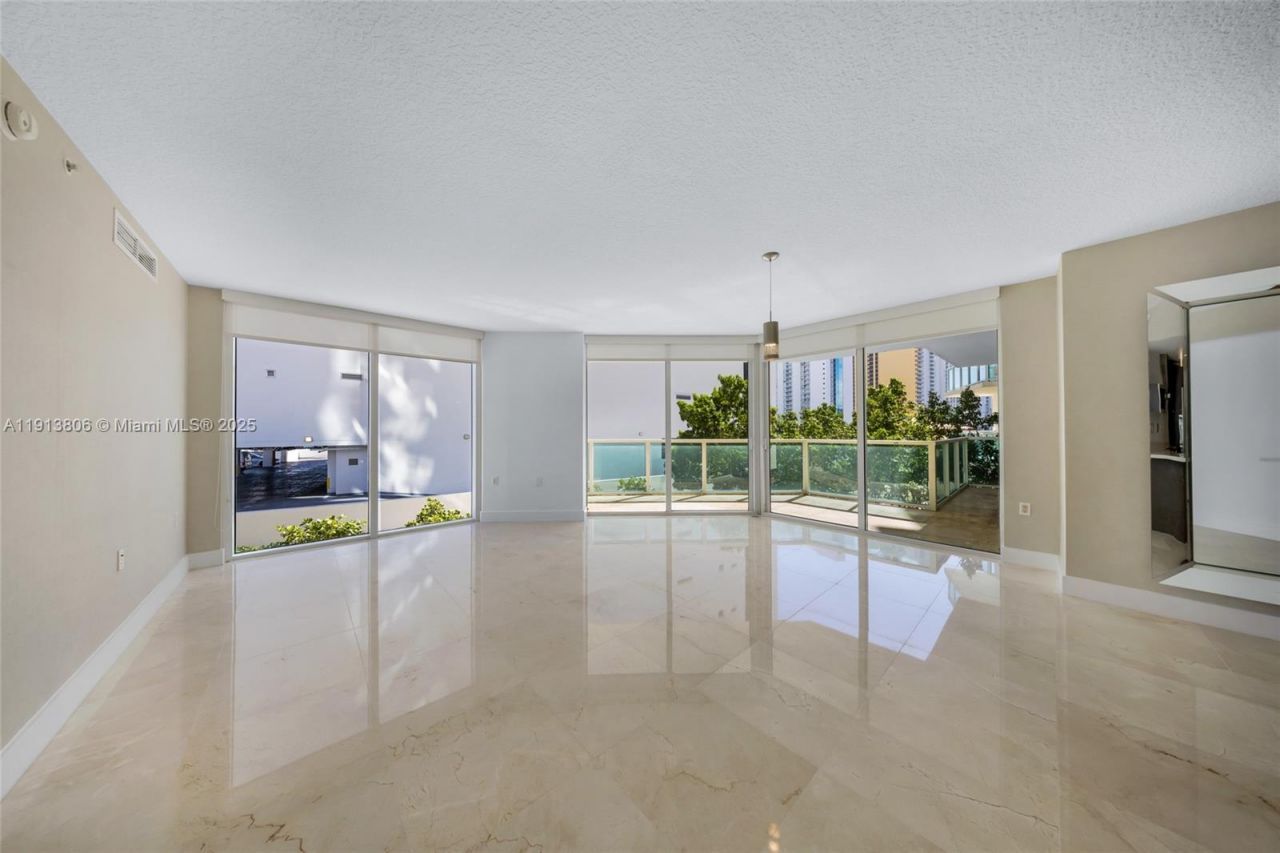 150 Sunny Isles Blvd, Unit 601, Sunny Isles Beach, FL 33160 Photo