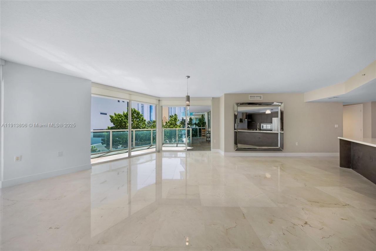 150 Sunny Isles Blvd, Unit 601, Sunny Isles Beach, FL 33160 Photo