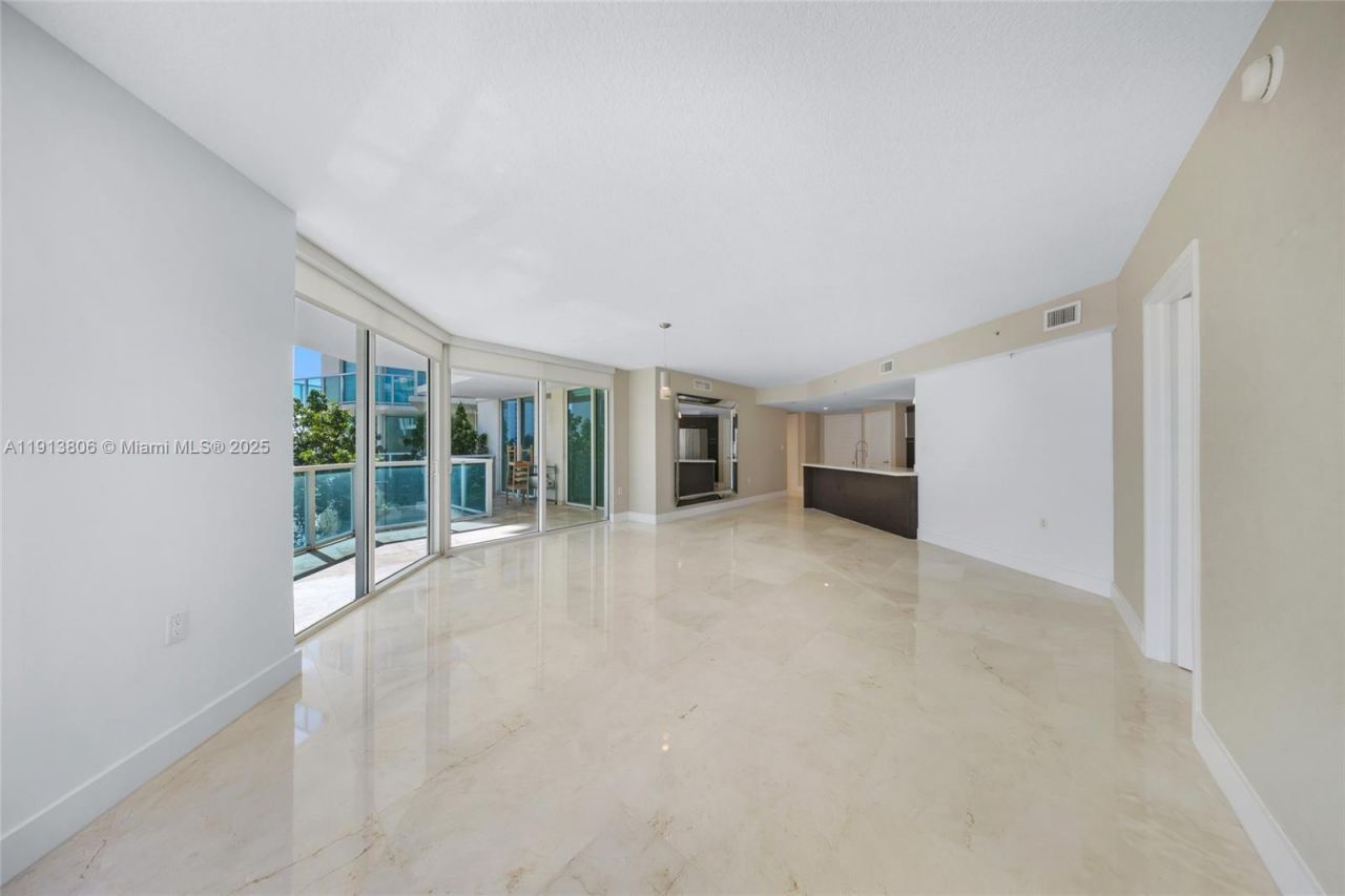 150 Sunny Isles Blvd, Unit 601, Sunny Isles Beach, FL 33160 Photo