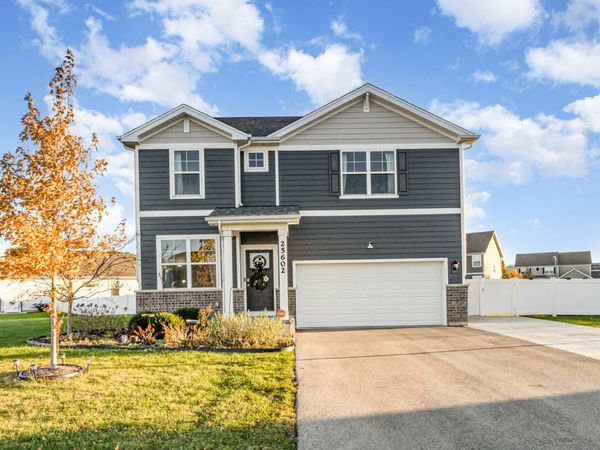 25602 W Cerena Circle, Plainfield, IL 60586