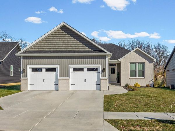1739 Twin Lakes Circle, West Lafayette, IN 47906