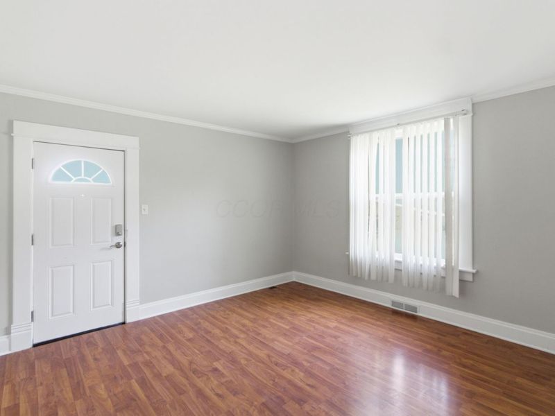 2255 Harrisburg Pike, Grove City, OH 43123 Photo 2