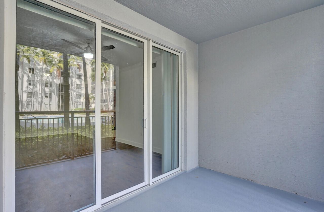 1690 Renaissance Commons Boulevard, Unit 1121, Boynton Beach, FL 33426 Photo