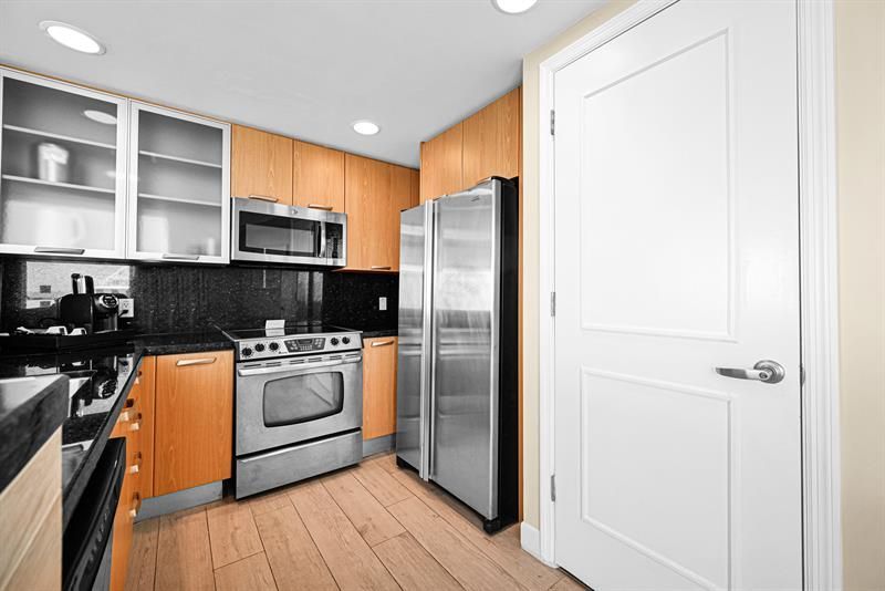 505 N Ft Lauderdale Bch Boulevard, Unit 2018, Fort Lauderdale, FL 33304 Photo