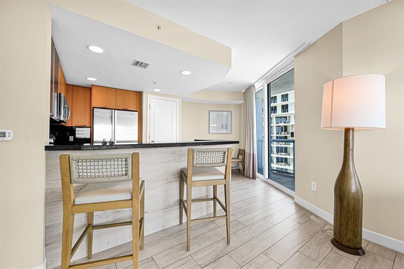 505 N Ft Lauderdale Bch Boulevard, Unit 2018, Fort Lauderdale, FL 33304 Photo