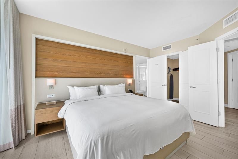 505 N Ft Lauderdale Bch Boulevard, Unit 2018, Fort Lauderdale, FL 33304 Photo