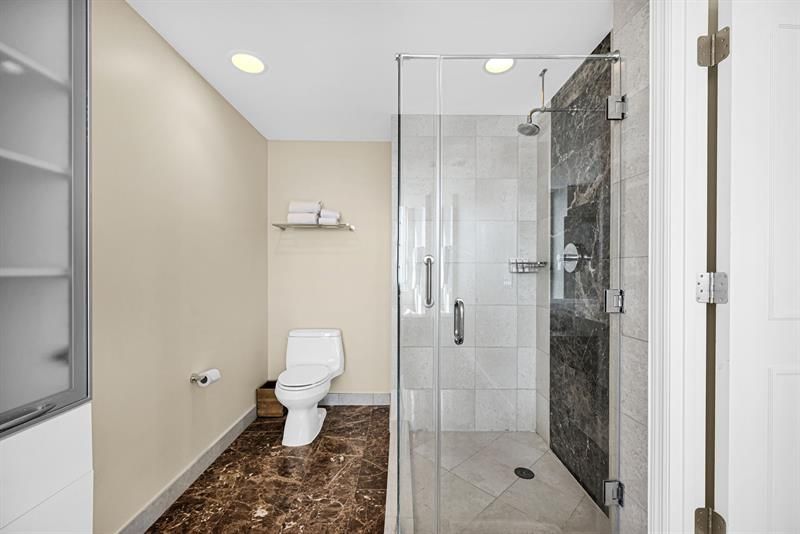 505 N Ft Lauderdale Bch Boulevard, Unit 2018, Fort Lauderdale, FL 33304 Photo