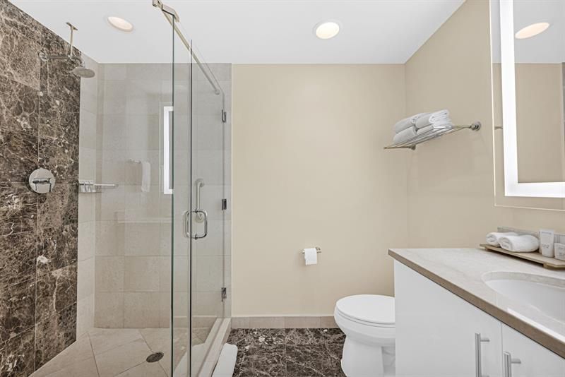 505 N Ft Lauderdale Bch Boulevard, Unit 2018, Fort Lauderdale, FL 33304 Photo