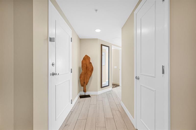 505 N Ft Lauderdale Bch Boulevard, Unit 2018, Fort Lauderdale, FL 33304 Photo