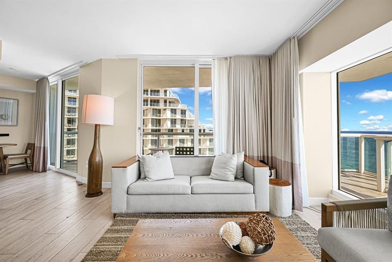 505 N Ft Lauderdale Bch Boulevard, Unit 2018, Fort Lauderdale, FL 33304 Photo