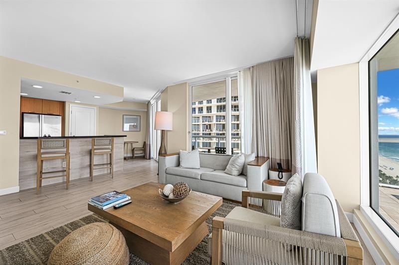 505 N Ft Lauderdale Bch Boulevard, Unit 2018, Fort Lauderdale, FL 33304 Photo