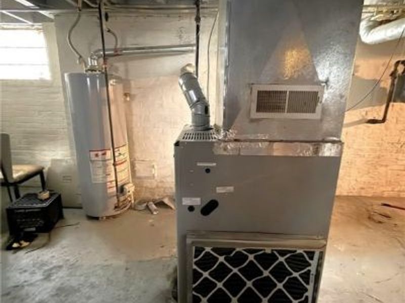 3453 E 105th Street, Cleveland, OH 44108 Photo 24