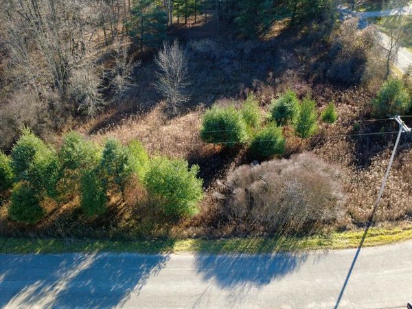 Edgewood Drive, Big Rapids, MI 49307
