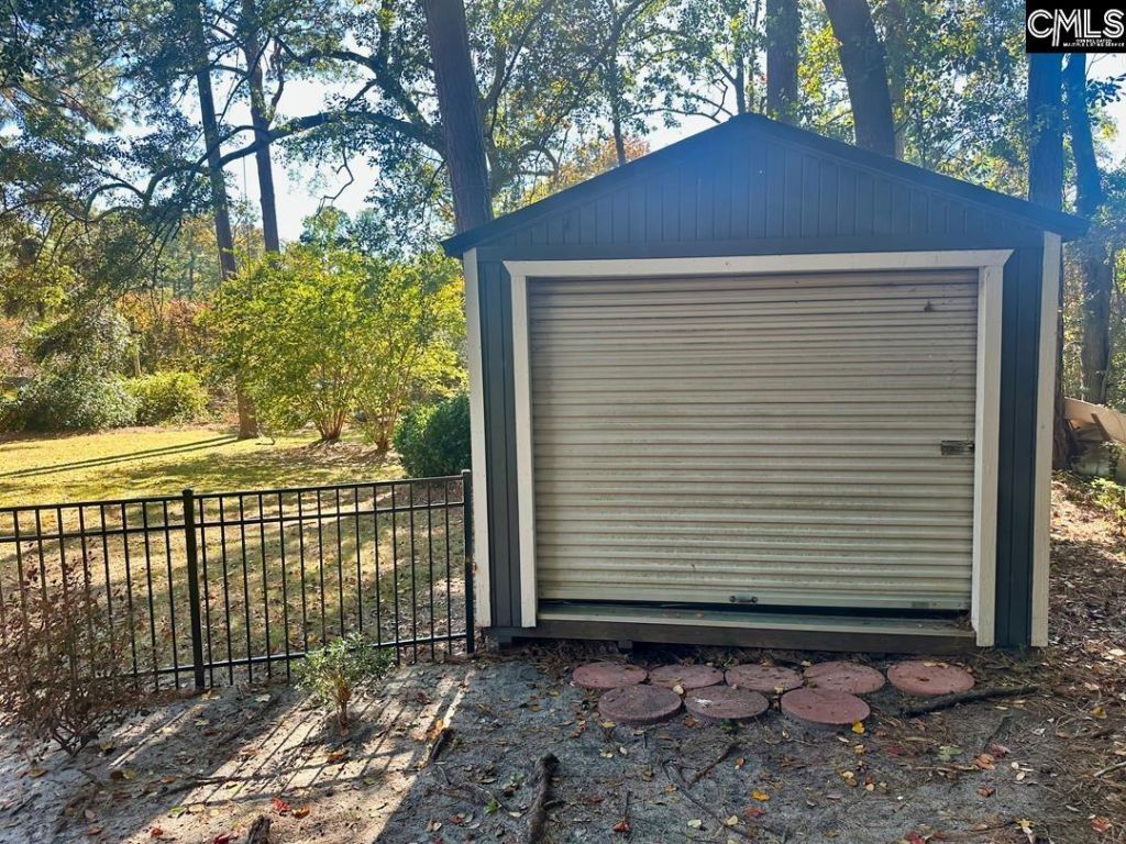 6627 Formosa Drive Photo 33