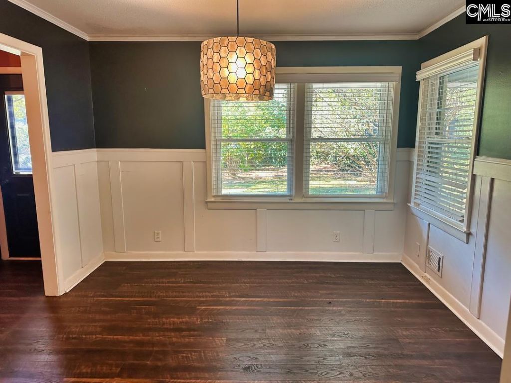 6627 Formosa Drive Photo 5