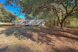 560 Farrell Street photo 4