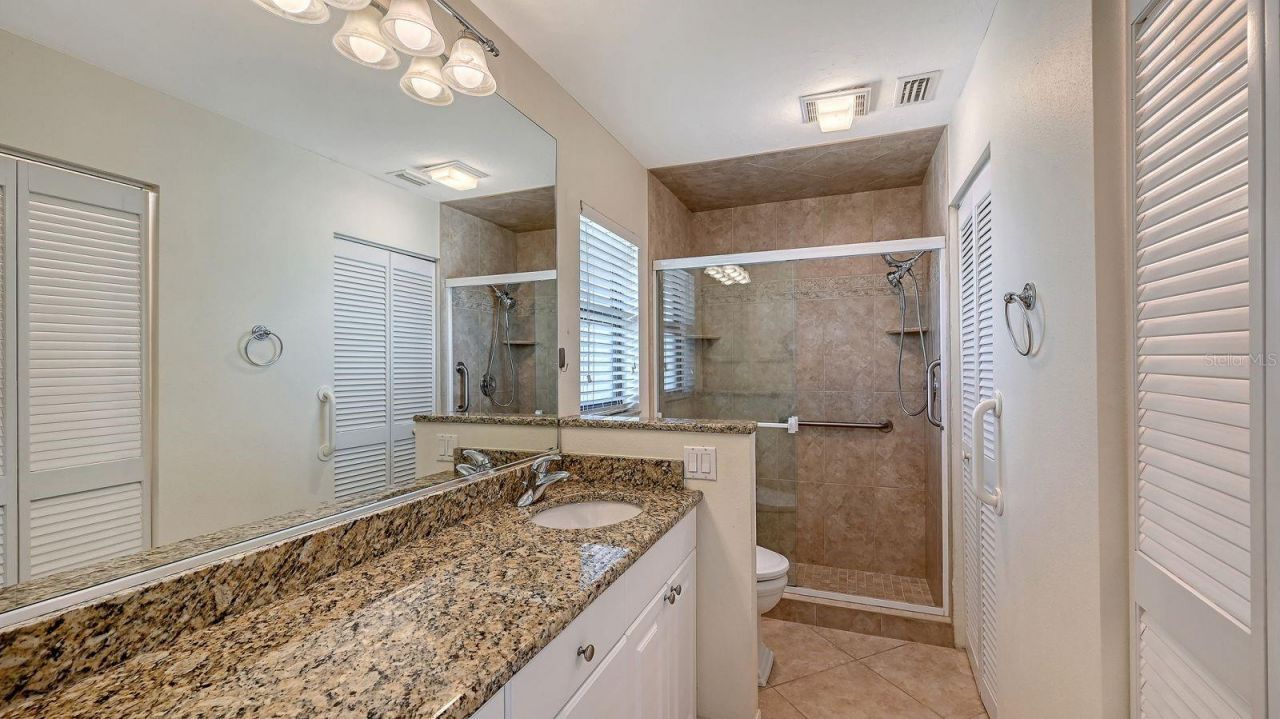 4799 Oak Forest Drive W, Unit 43, Sarasota, FL 34231 Photo