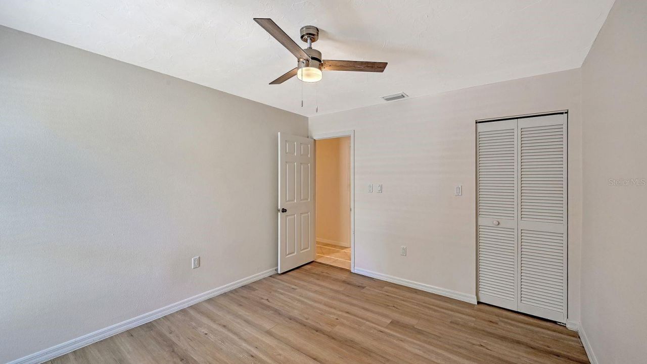 4799 Oak Forest Drive W, Unit 43, Sarasota, FL 34231 Photo