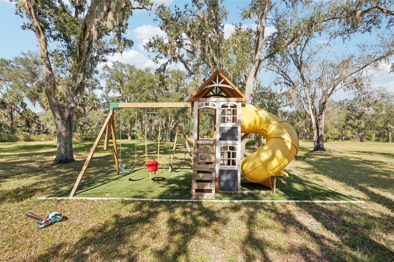 30950 Mossy Oak Terrace, Myakka City, FL 34251 Photo