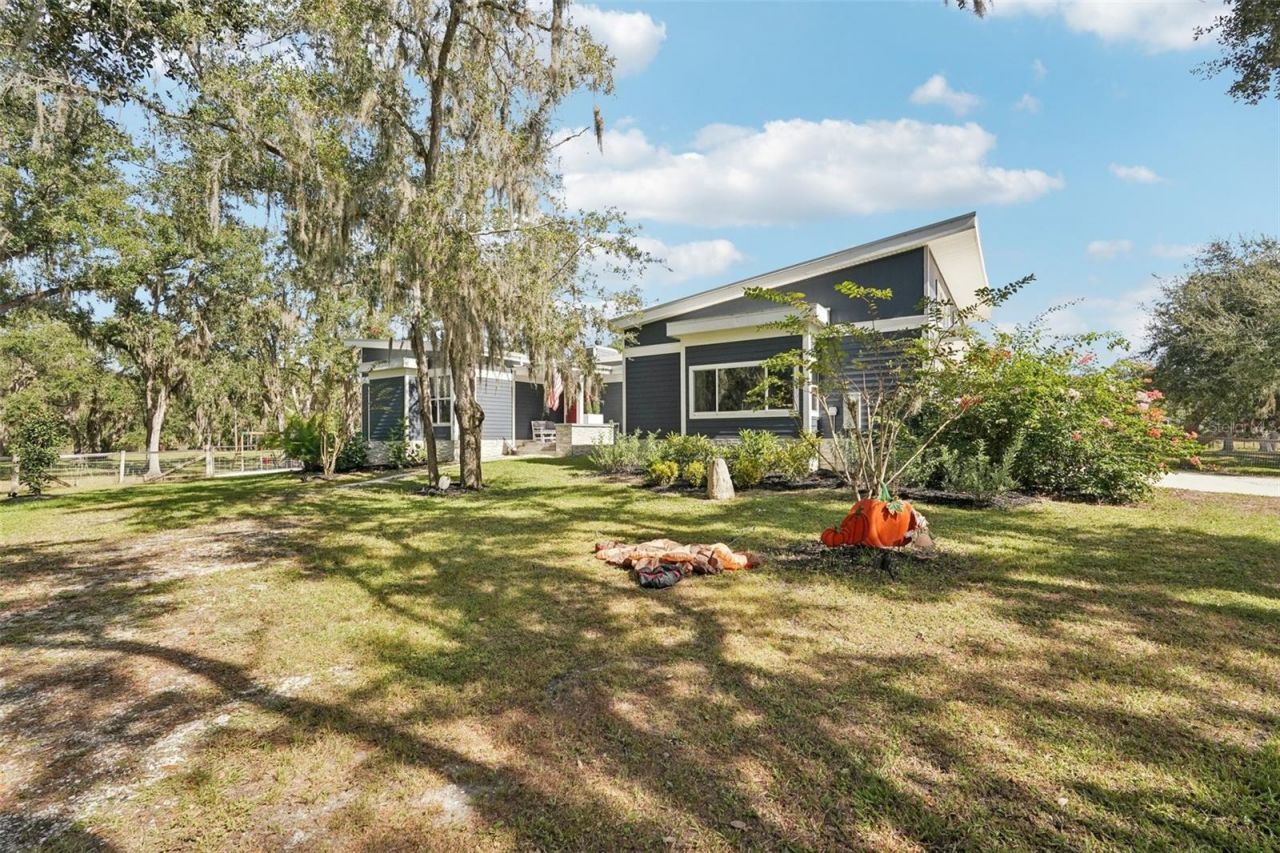 30950 Mossy Oak Terrace, Myakka City, FL 34251 Photo