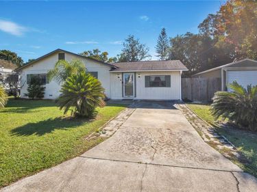 11 ASTER DRIVE, DEBARY, FL 32713