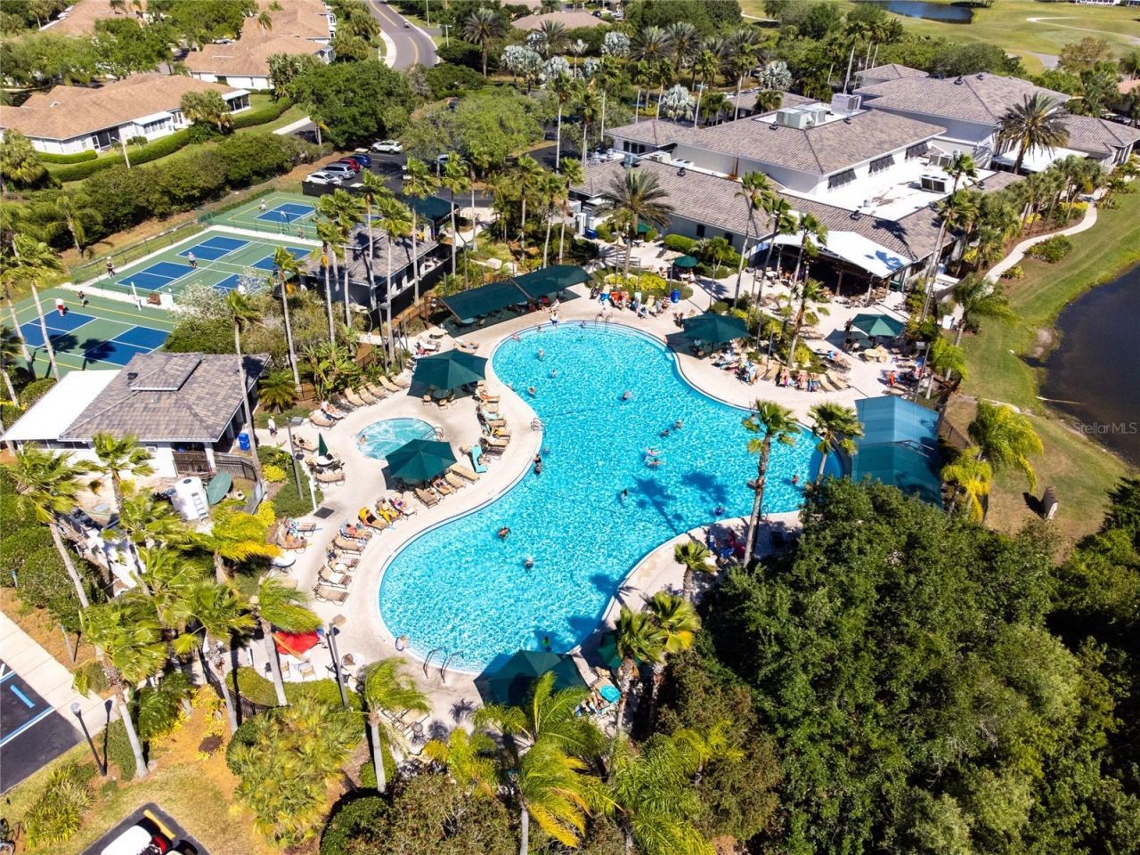 201 Kings Boulevard, Unit 13, Sun City Center, FL 33573 Photo