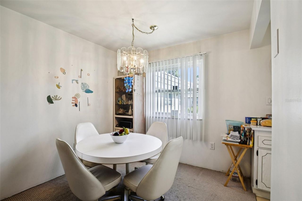 201 Kings Boulevard, Unit 13, Sun City Center, FL 33573 Photo