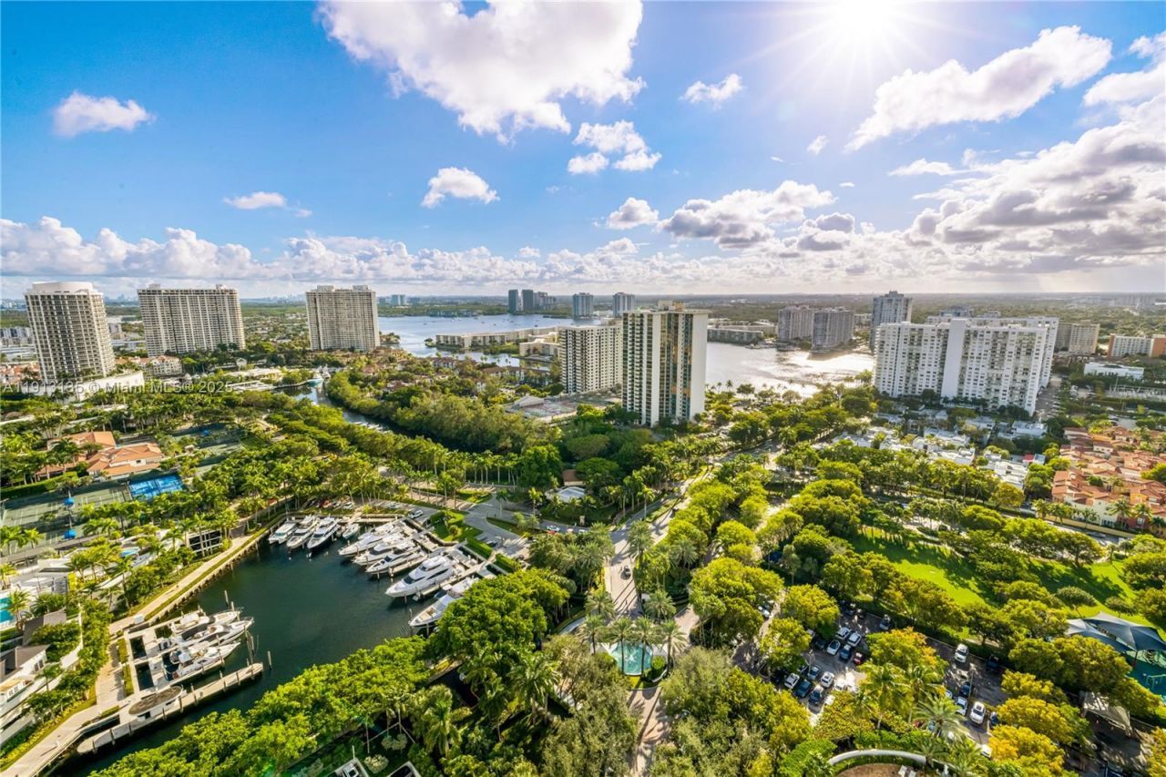 3301 NE 183rd St, Unit PH 3007/30, Aventura, FL 33160 Photo