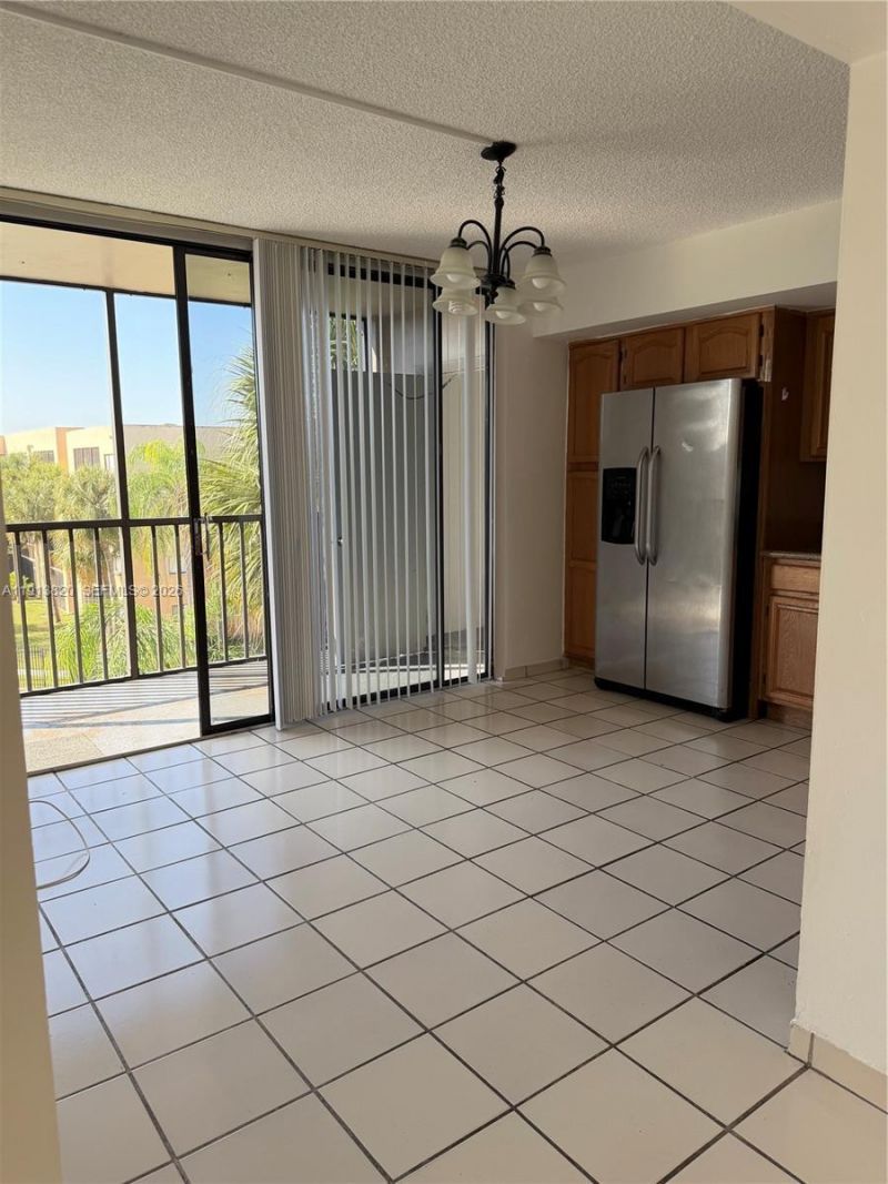 8540 SW 133rd Ave Rd, Unit 407, Miami, FL 33183 Photo