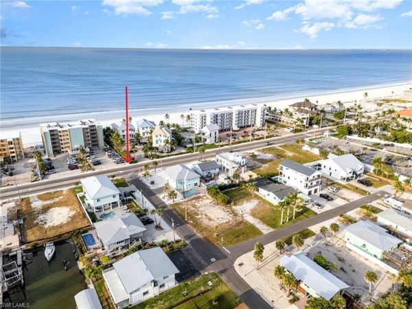 311 Bayland RD, FORT MYERS BEACH, FL 33931