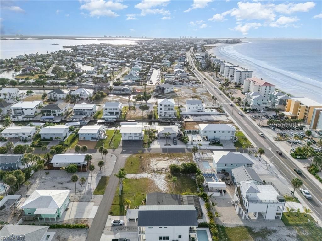 311 Bayland Rd, Fort Myers Beach, FL 33931 Photo