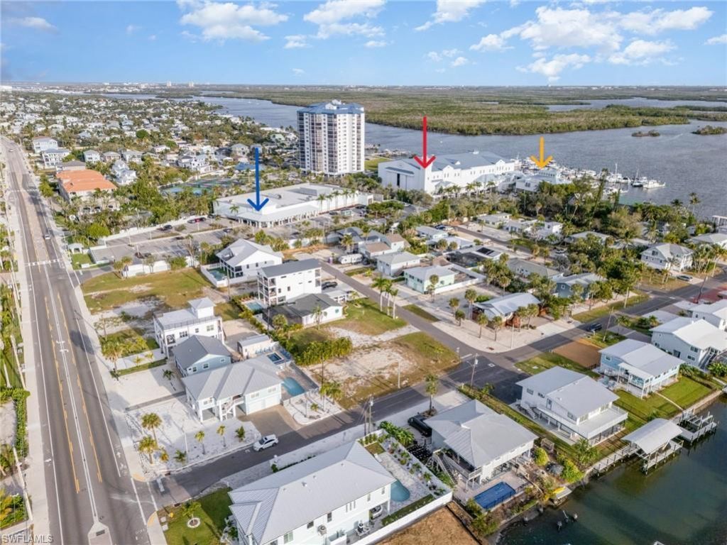 311 Bayland Rd, Fort Myers Beach, FL 33931 Photo