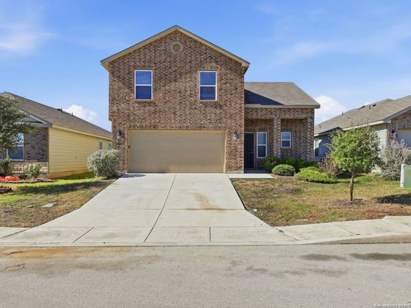 9425 Apple Ridge Ln, San Antonio, TX 78239