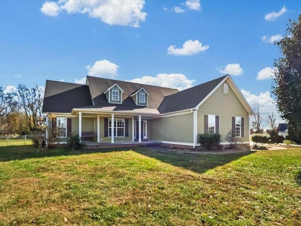 390 Sunday Silence Court, Bowling Green, KY 42101