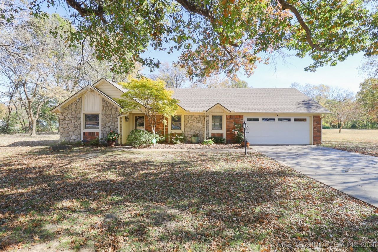 7401 S 231st East Avenue, Broken Arrow, OK 74014 Main Photo