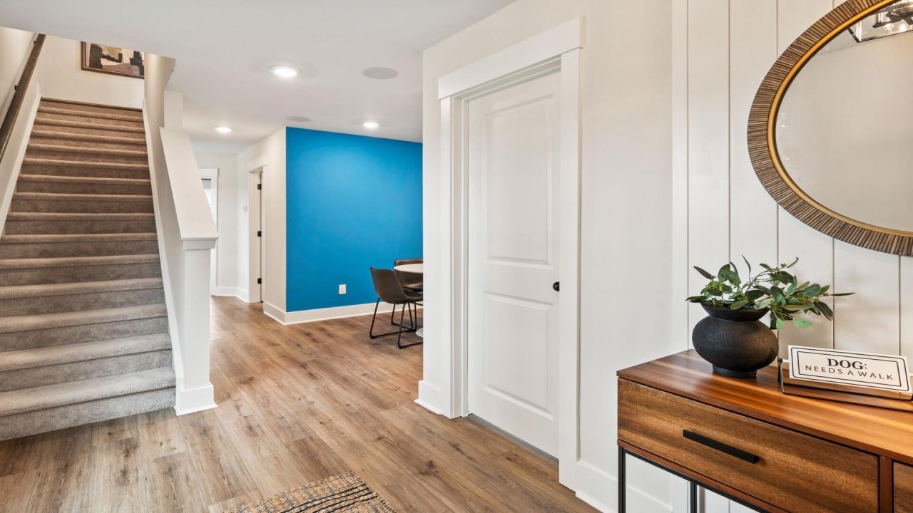 4633 Forest Hills Drive Photo 3