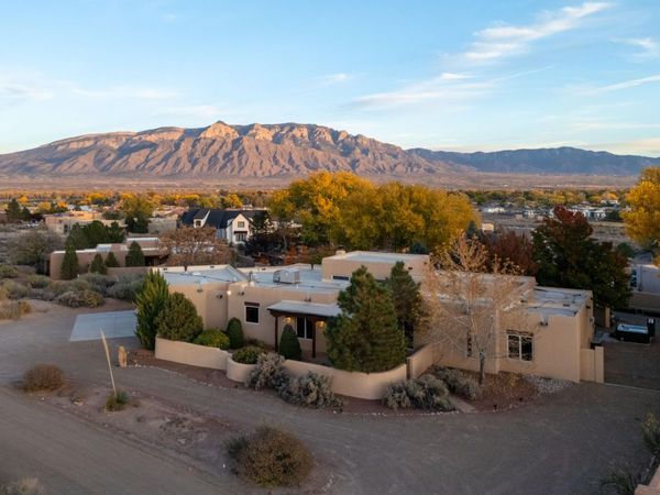 612 Rio Ruidoso Road NE, Rio Rancho, NM 87144