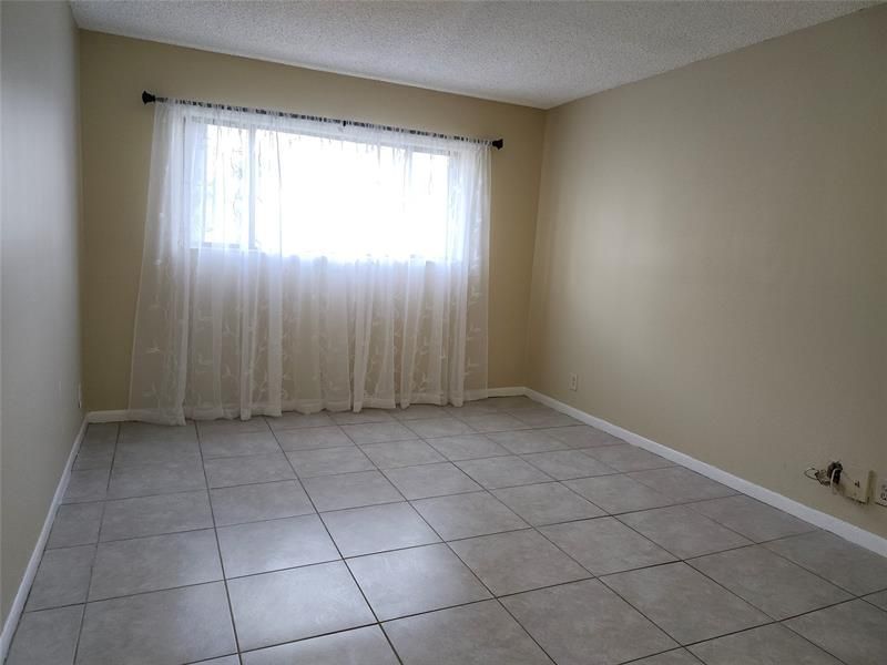 545 Trace Cir, Unit 105, Deerfield Beach, FL 33441 Photo