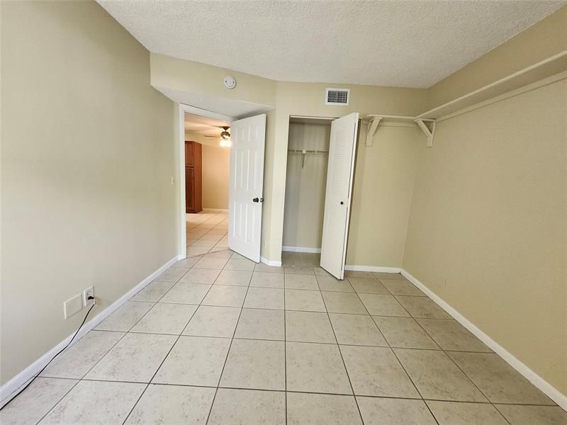 545 Trace Cir, Unit 105, Deerfield Beach, FL 33441 Photo