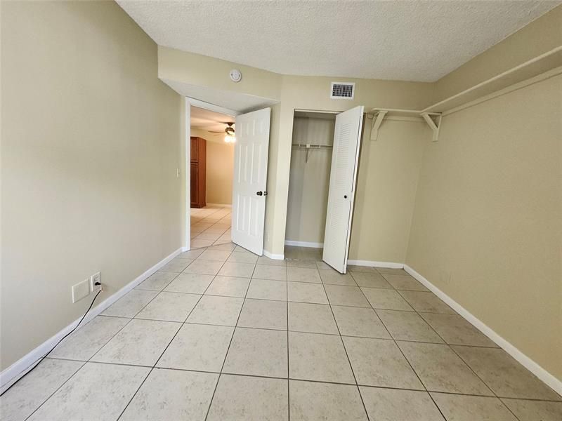 545 Trace Cir, Unit 105, Deerfield Beach, FL 33441 Photo