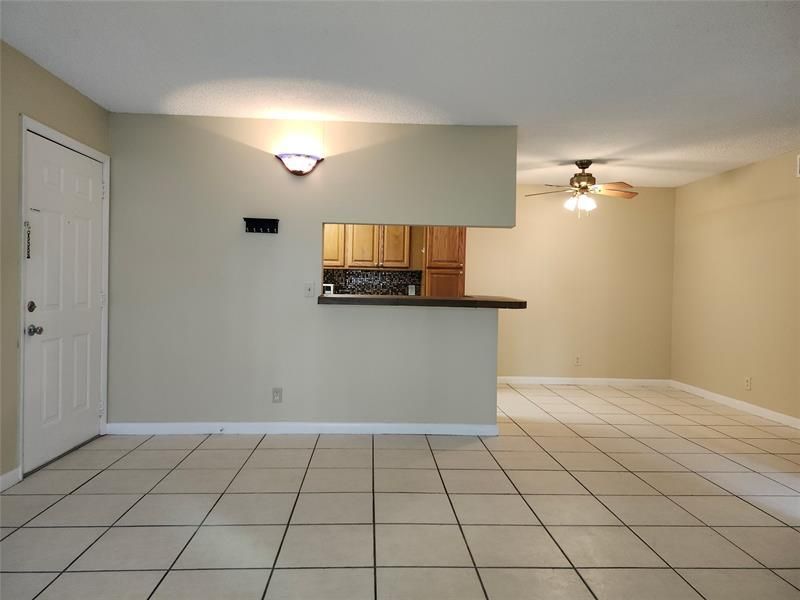 545 Trace Cir, Unit 105, Deerfield Beach, FL 33441 Photo