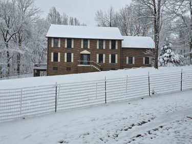 4357 Plank Rd, Natural Bridge, VA 24578