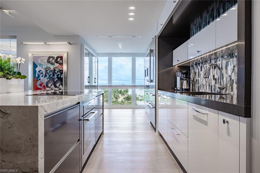 4051 Gulf Shore Blvd N, Unit 200, Naples, FL 34103 Photo