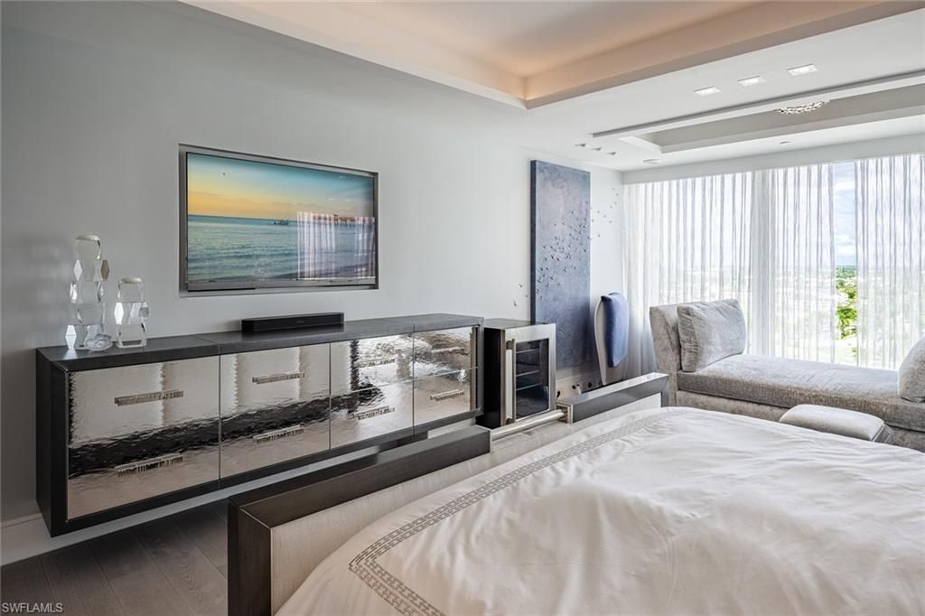 4051 Gulf Shore Blvd N, Unit 200, Naples, FL 34103 Photo