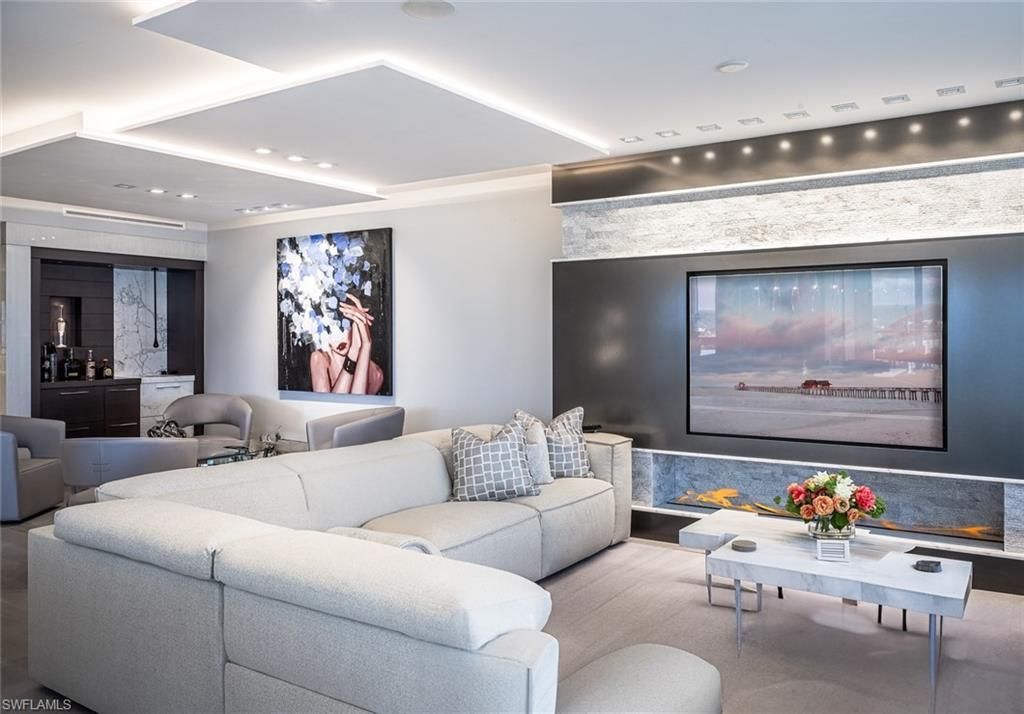 4051 Gulf Shore Blvd N, Unit 200, Naples, FL 34103 Photo