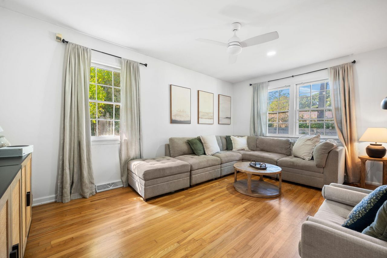 5325 Helene Drive Photo 13