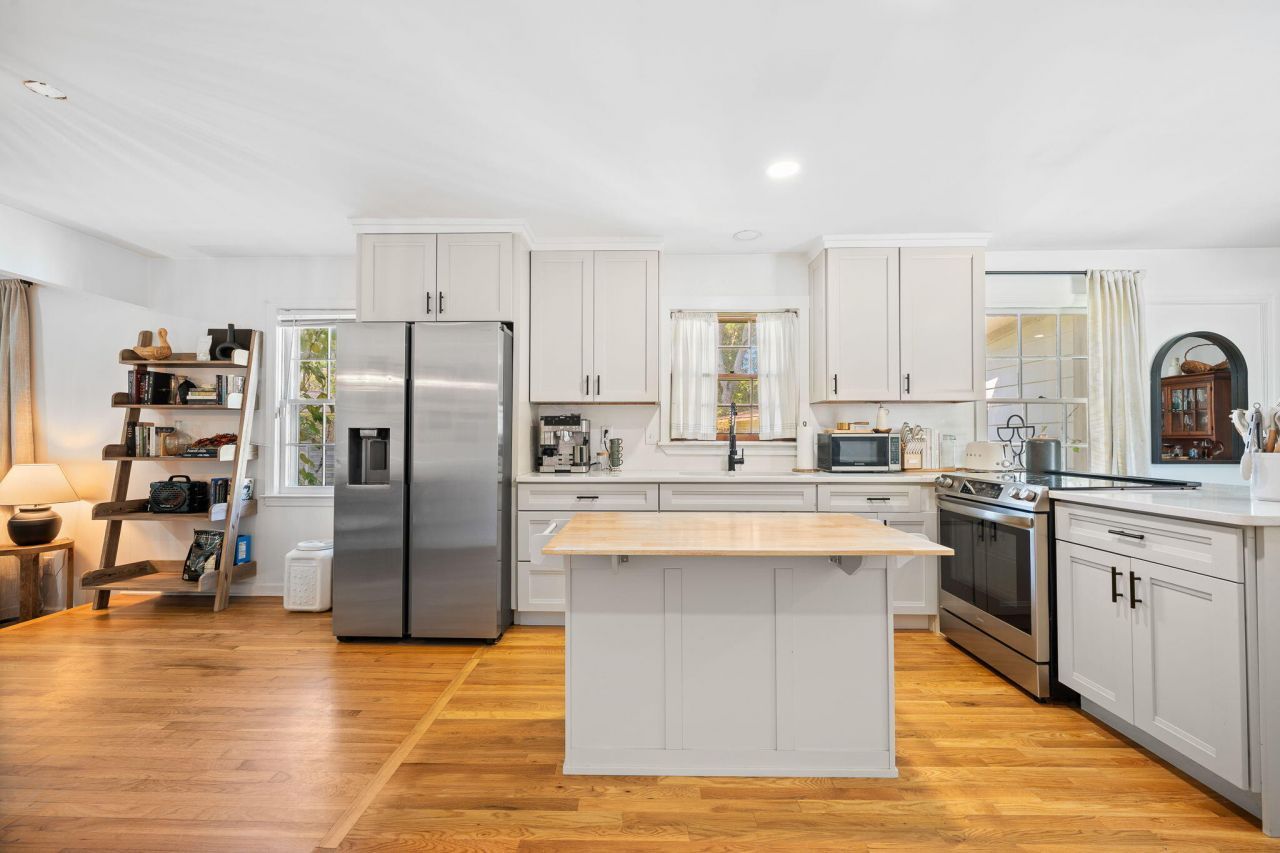 5325 Helene Drive Photo 16