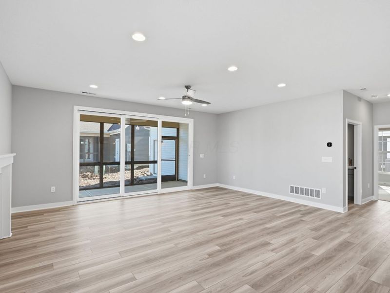 4549 Corsican Loop E, Hilliard, OH 43026 Photo 13