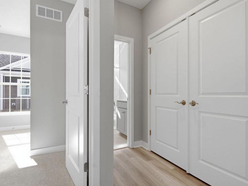 4549 Corsican Loop E, Hilliard, OH 43026 Photo 9