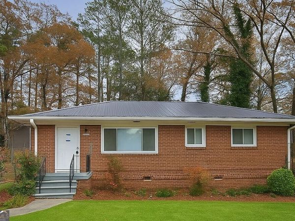 2842 Delowe Drive, East Point, GA 30344